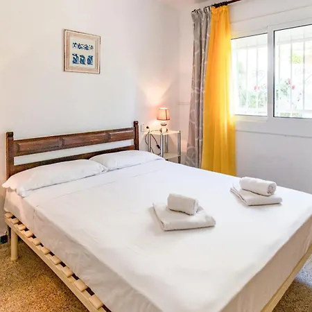 Carboneras 48 En 1a Linea De Mar Apartment Llanca